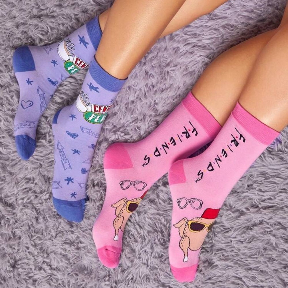 FRIENDS X 2 Pairs Moisture Wicking And Soft Mid-Calf Socks,Gifts